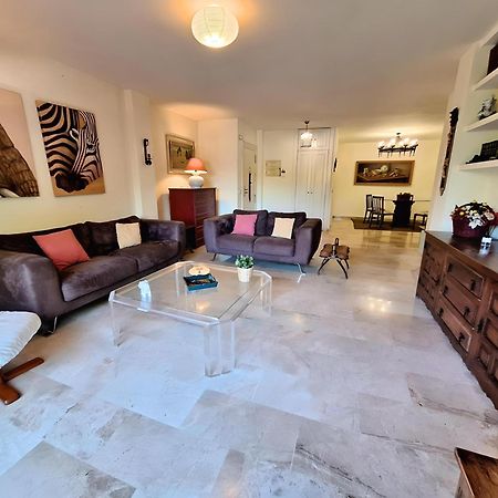 Gorgeous 2Br Apt. W/ Mountain View Puerto Banus มาร์เบยา ภายนอก รูปภาพ