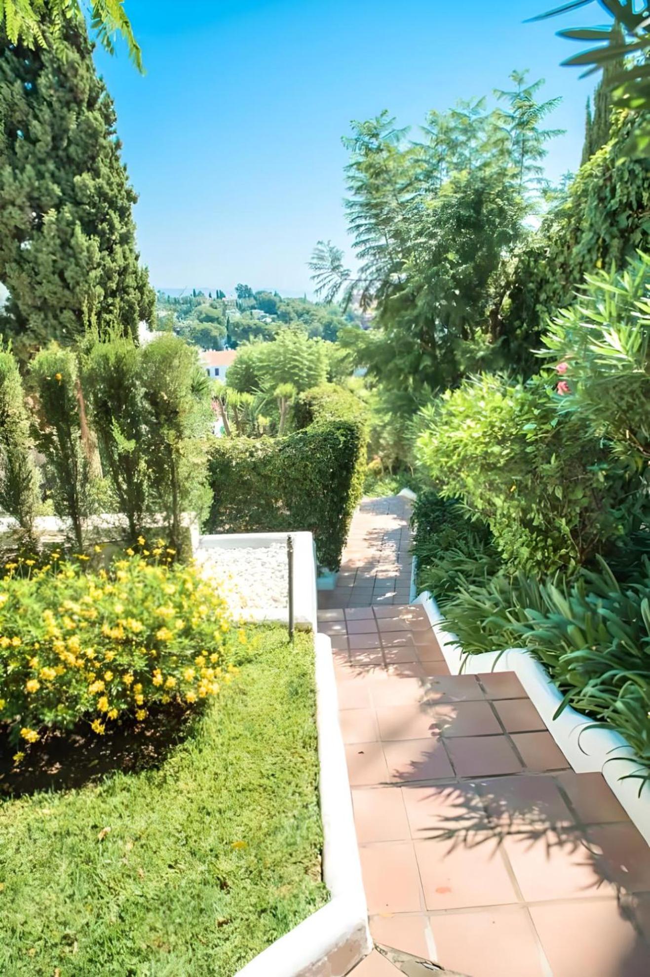 Gorgeous 2Br Apt. W/ Mountain View Puerto Banus มาร์เบยา ภายนอก รูปภาพ